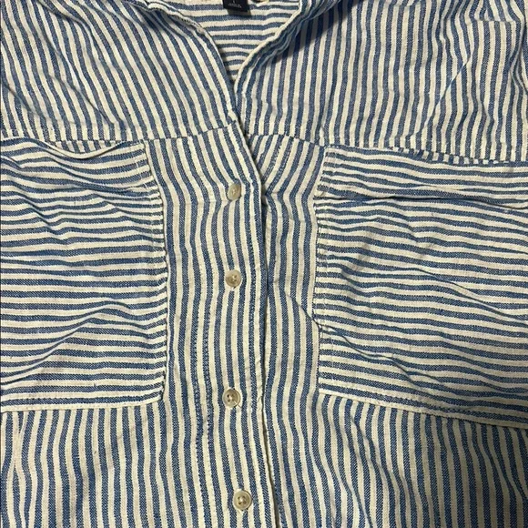 Universal Thread Blue and White Striped Top - Picture 3 of 3